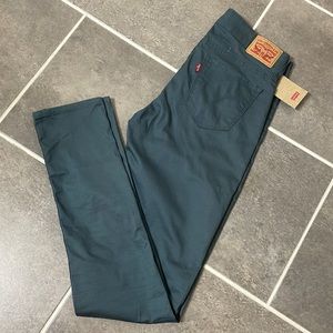 Levi’s 711 Skinny BlueGray Jeans size 28X32